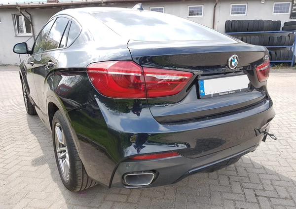 BMW X6 cena 92500 przebieg: 84900, rok produkcji 2018 z Przasnysz małe 596